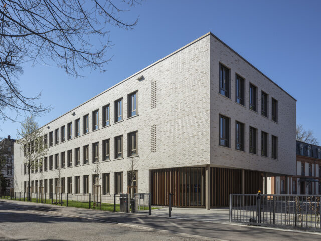 1-st-ursulaschule